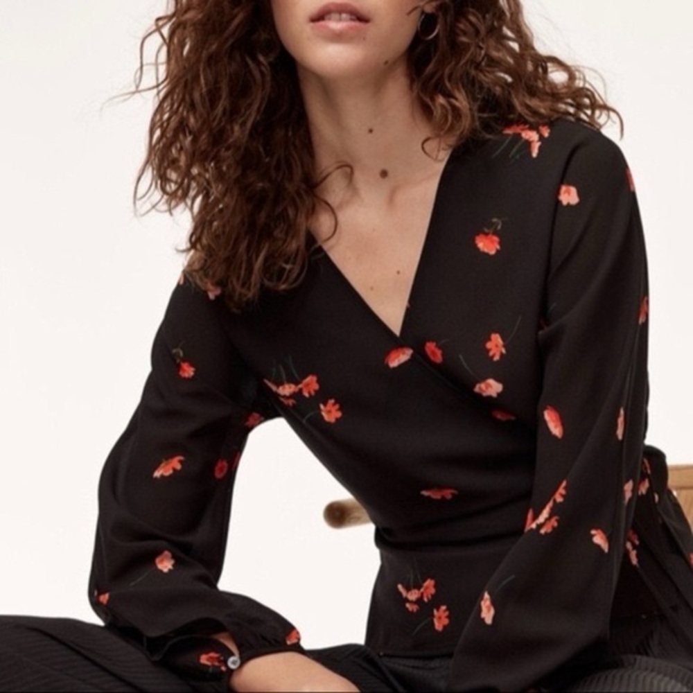 Aritzia Wilfred Lilia Floral Wrap Long Sleeve Blouse Sz XS
